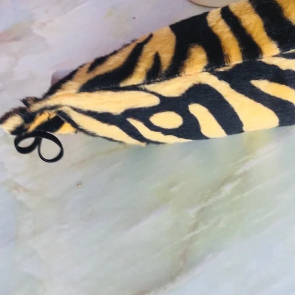 Tiger Print Three Piece Cat Haloween Costume Set - Picture 5 of 6